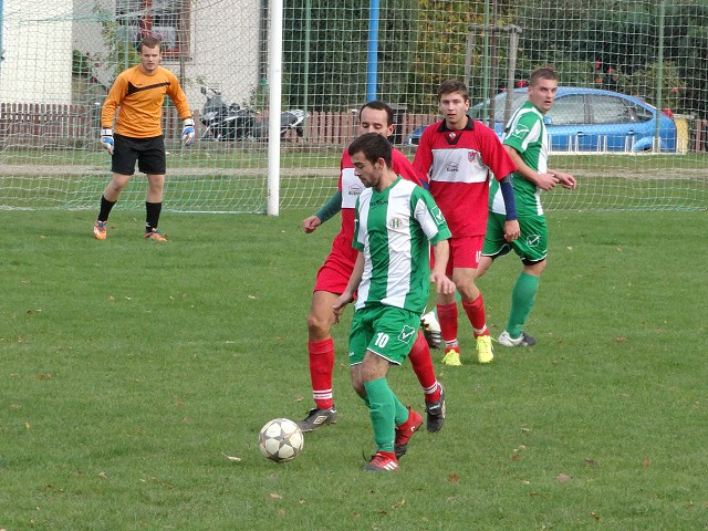 Velichovky - Červený Kostelec 